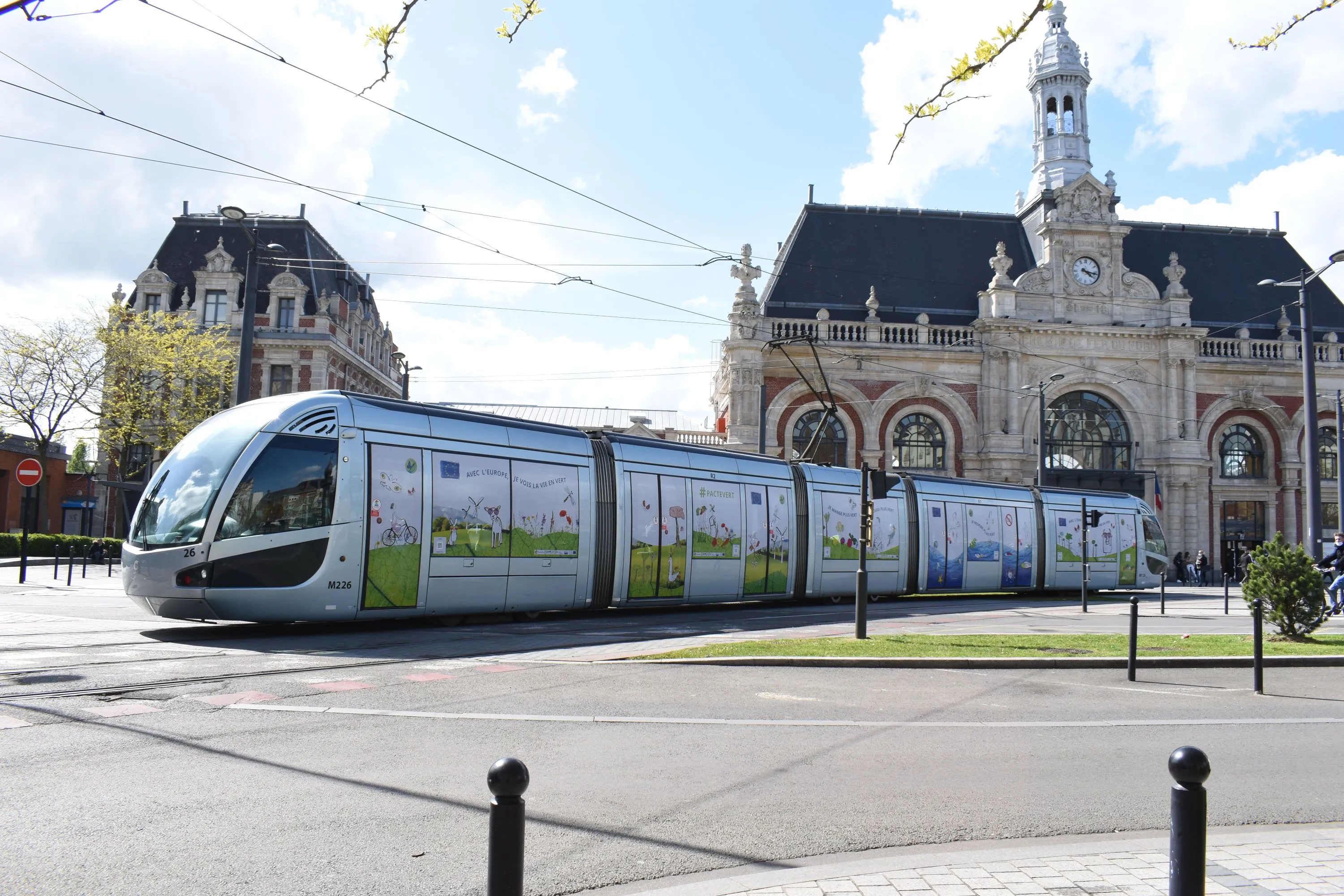 Photo du tram de valenciennes
